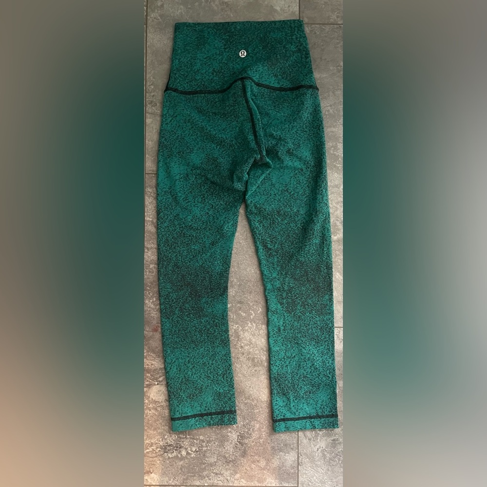 💚Lululemon Green Leggings Size 4